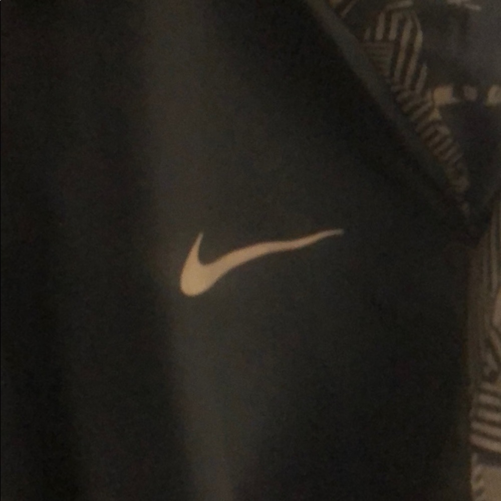 Jacket - Picture 4 of 4